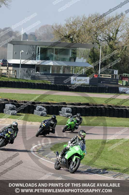 cadwell park;cadwell park photographs;cadwell trackday photographs;enduro digital images;event digital images;eventdigitalimages;peter wileman photography;racing digital images;trackday digital images;trackday photos