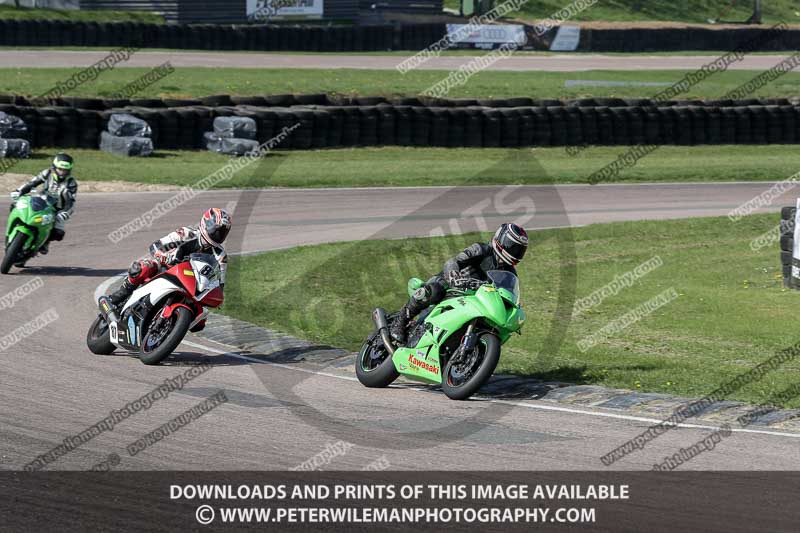 cadwell park;cadwell park photographs;cadwell trackday photographs;enduro digital images;event digital images;eventdigitalimages;peter wileman photography;racing digital images;trackday digital images;trackday photos