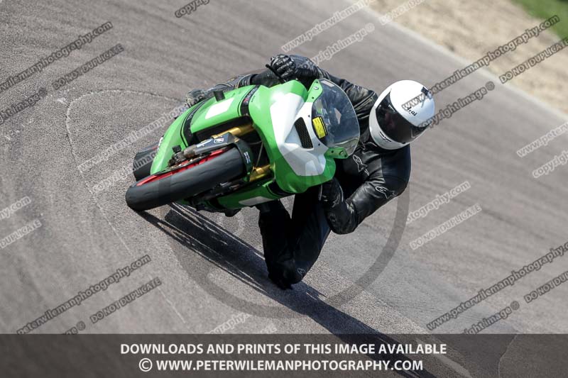 cadwell park;cadwell park photographs;cadwell trackday photographs;enduro digital images;event digital images;eventdigitalimages;peter wileman photography;racing digital images;trackday digital images;trackday photos