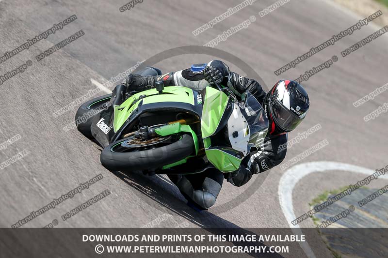 cadwell park;cadwell park photographs;cadwell trackday photographs;enduro digital images;event digital images;eventdigitalimages;peter wileman photography;racing digital images;trackday digital images;trackday photos