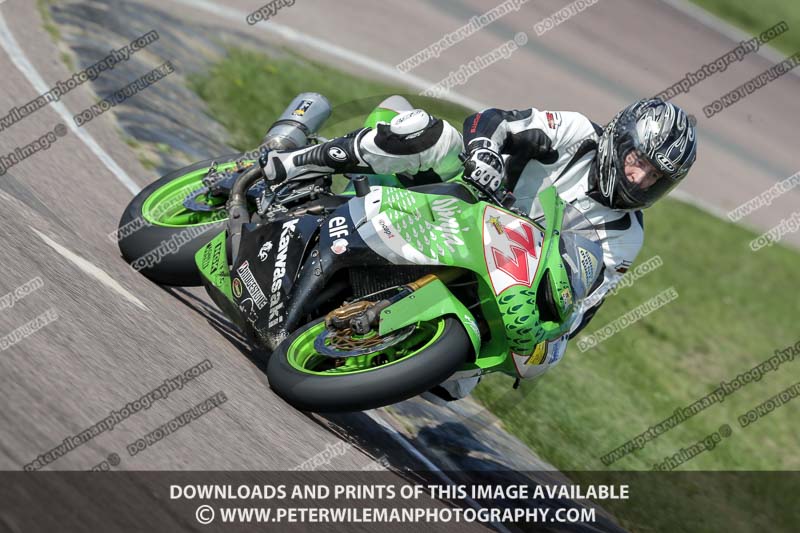 cadwell park;cadwell park photographs;cadwell trackday photographs;enduro digital images;event digital images;eventdigitalimages;peter wileman photography;racing digital images;trackday digital images;trackday photos