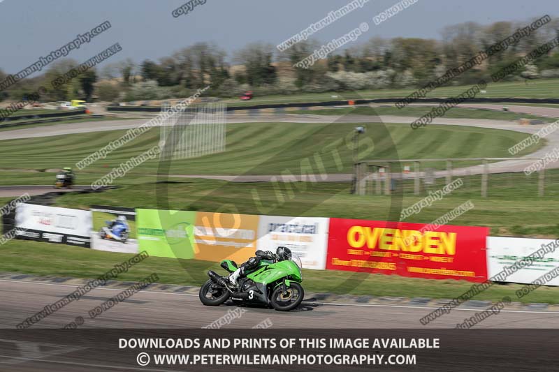 cadwell park;cadwell park photographs;cadwell trackday photographs;enduro digital images;event digital images;eventdigitalimages;peter wileman photography;racing digital images;trackday digital images;trackday photos