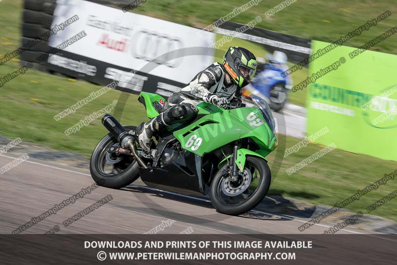 cadwell park;cadwell park photographs;cadwell trackday photographs;enduro digital images;event digital images;eventdigitalimages;peter wileman photography;racing digital images;trackday digital images;trackday photos