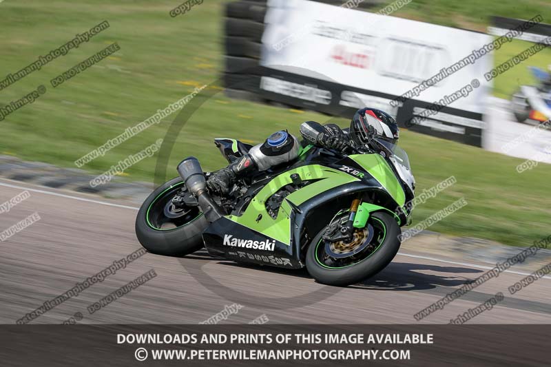 cadwell park;cadwell park photographs;cadwell trackday photographs;enduro digital images;event digital images;eventdigitalimages;peter wileman photography;racing digital images;trackday digital images;trackday photos