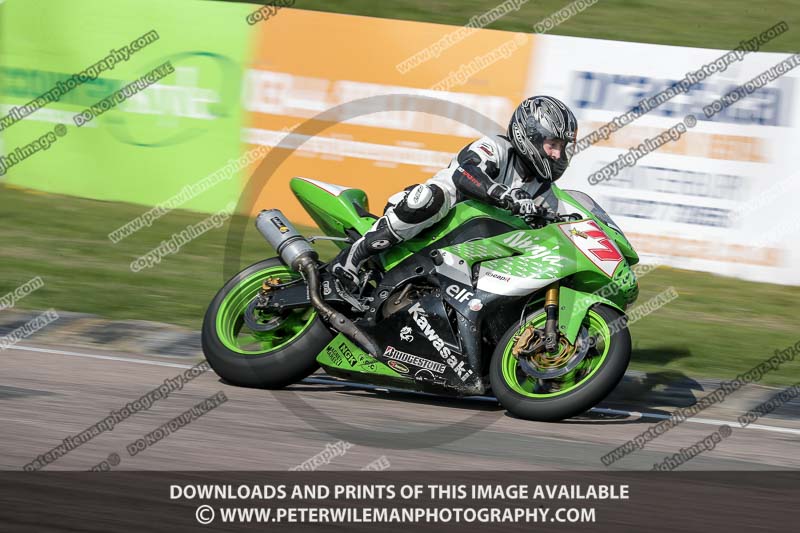 cadwell park;cadwell park photographs;cadwell trackday photographs;enduro digital images;event digital images;eventdigitalimages;peter wileman photography;racing digital images;trackday digital images;trackday photos