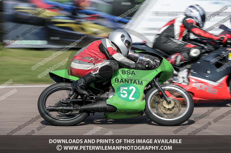 cadwell park;cadwell park photographs;cadwell trackday photographs;enduro digital images;event digital images;eventdigitalimages;peter wileman photography;racing digital images;trackday digital images;trackday photos