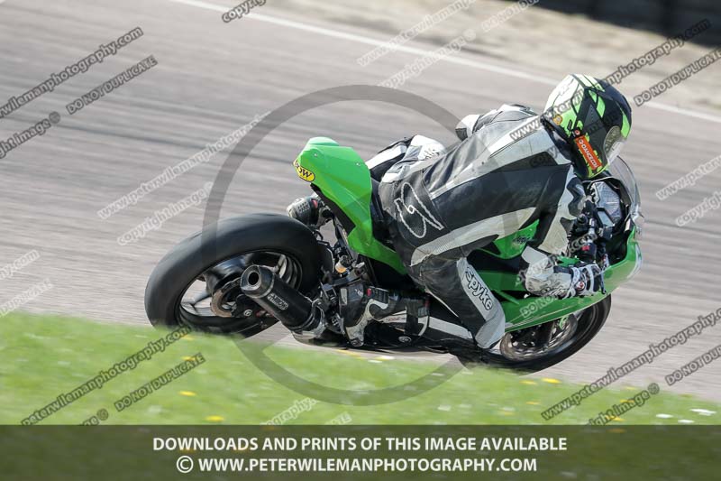 cadwell park;cadwell park photographs;cadwell trackday photographs;enduro digital images;event digital images;eventdigitalimages;peter wileman photography;racing digital images;trackday digital images;trackday photos