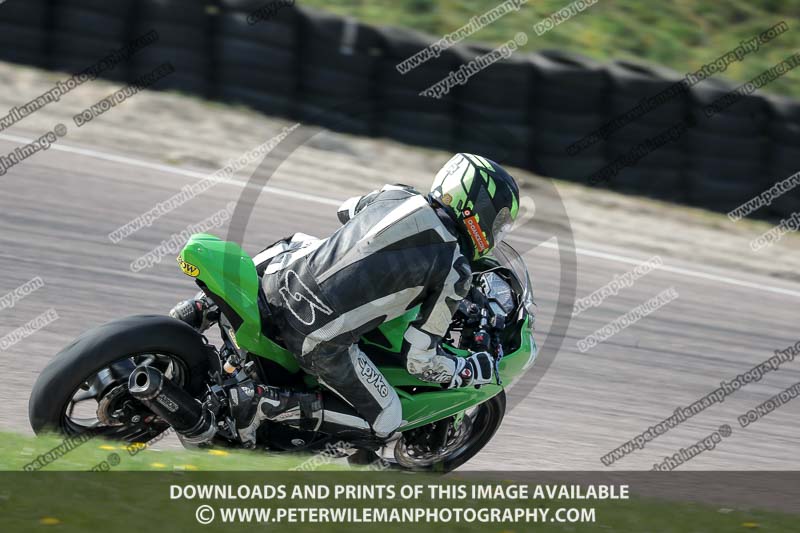 cadwell park;cadwell park photographs;cadwell trackday photographs;enduro digital images;event digital images;eventdigitalimages;peter wileman photography;racing digital images;trackday digital images;trackday photos