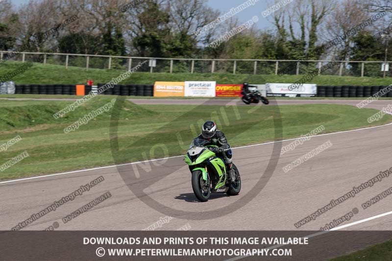 cadwell park;cadwell park photographs;cadwell trackday photographs;enduro digital images;event digital images;eventdigitalimages;peter wileman photography;racing digital images;trackday digital images;trackday photos