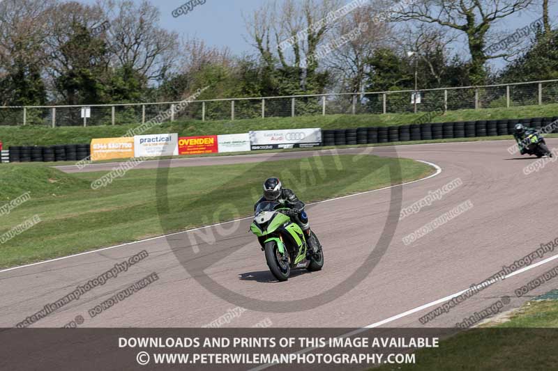 cadwell park;cadwell park photographs;cadwell trackday photographs;enduro digital images;event digital images;eventdigitalimages;peter wileman photography;racing digital images;trackday digital images;trackday photos