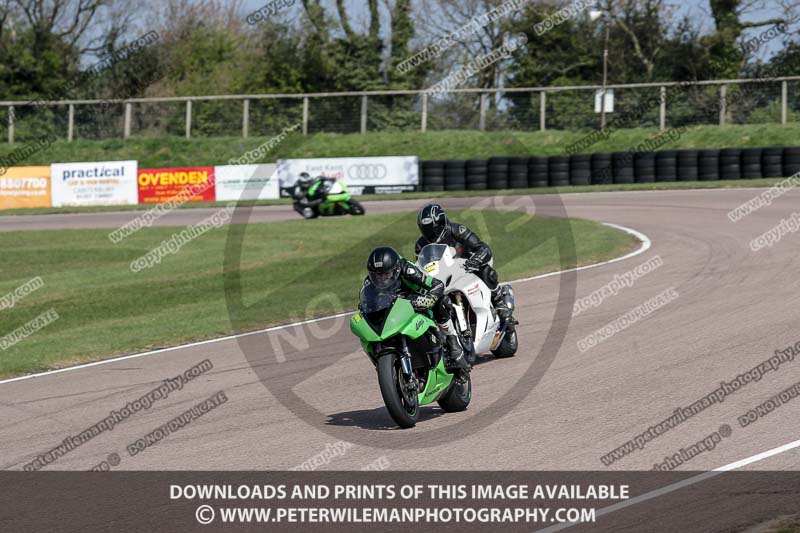 cadwell park;cadwell park photographs;cadwell trackday photographs;enduro digital images;event digital images;eventdigitalimages;peter wileman photography;racing digital images;trackday digital images;trackday photos