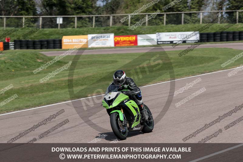cadwell park;cadwell park photographs;cadwell trackday photographs;enduro digital images;event digital images;eventdigitalimages;peter wileman photography;racing digital images;trackday digital images;trackday photos