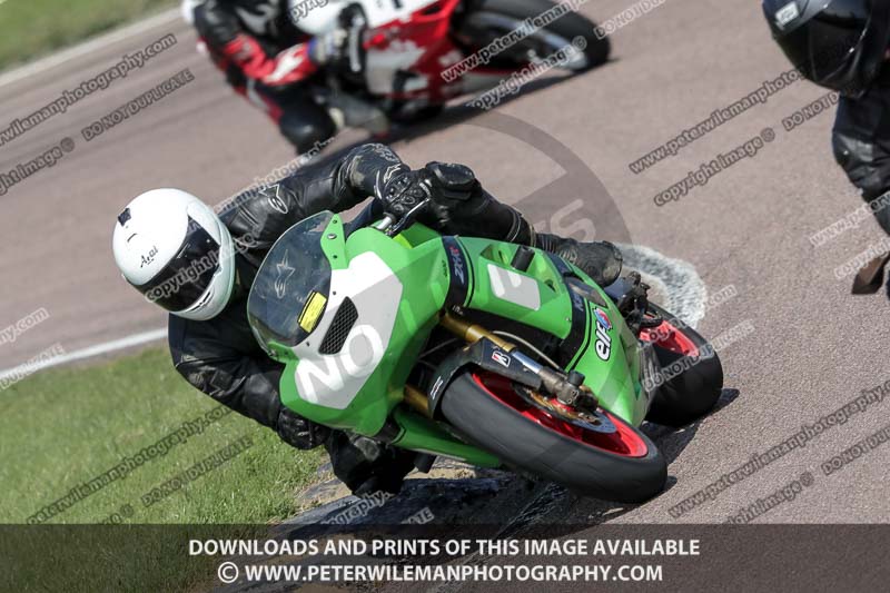 cadwell park;cadwell park photographs;cadwell trackday photographs;enduro digital images;event digital images;eventdigitalimages;peter wileman photography;racing digital images;trackday digital images;trackday photos