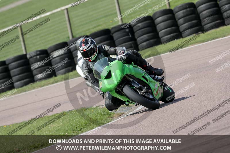 cadwell park;cadwell park photographs;cadwell trackday photographs;enduro digital images;event digital images;eventdigitalimages;peter wileman photography;racing digital images;trackday digital images;trackday photos