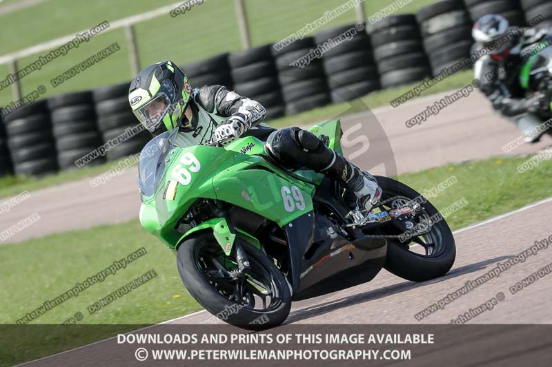 cadwell park;cadwell park photographs;cadwell trackday photographs;enduro digital images;event digital images;eventdigitalimages;peter wileman photography;racing digital images;trackday digital images;trackday photos