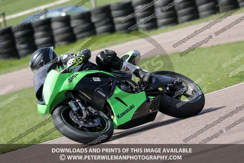 cadwell park;cadwell park photographs;cadwell trackday photographs;enduro digital images;event digital images;eventdigitalimages;peter wileman photography;racing digital images;trackday digital images;trackday photos