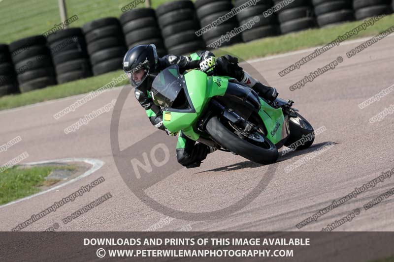 cadwell park;cadwell park photographs;cadwell trackday photographs;enduro digital images;event digital images;eventdigitalimages;peter wileman photography;racing digital images;trackday digital images;trackday photos