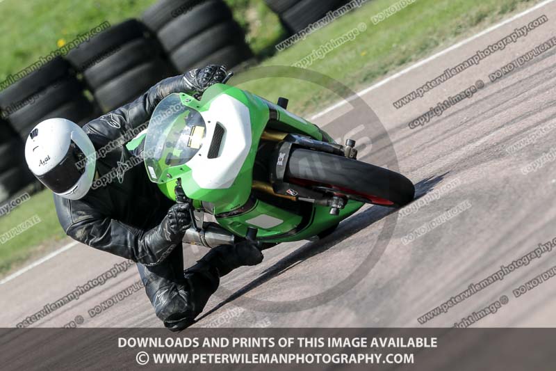 cadwell park;cadwell park photographs;cadwell trackday photographs;enduro digital images;event digital images;eventdigitalimages;peter wileman photography;racing digital images;trackday digital images;trackday photos