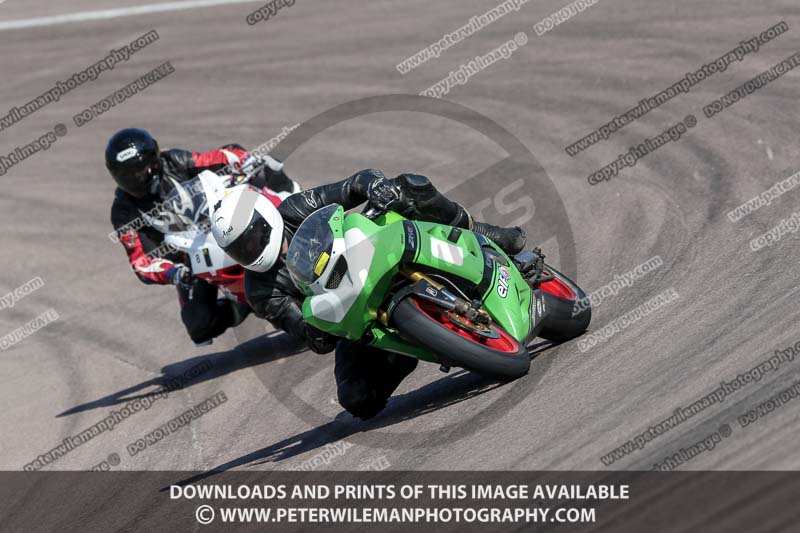 cadwell park;cadwell park photographs;cadwell trackday photographs;enduro digital images;event digital images;eventdigitalimages;peter wileman photography;racing digital images;trackday digital images;trackday photos