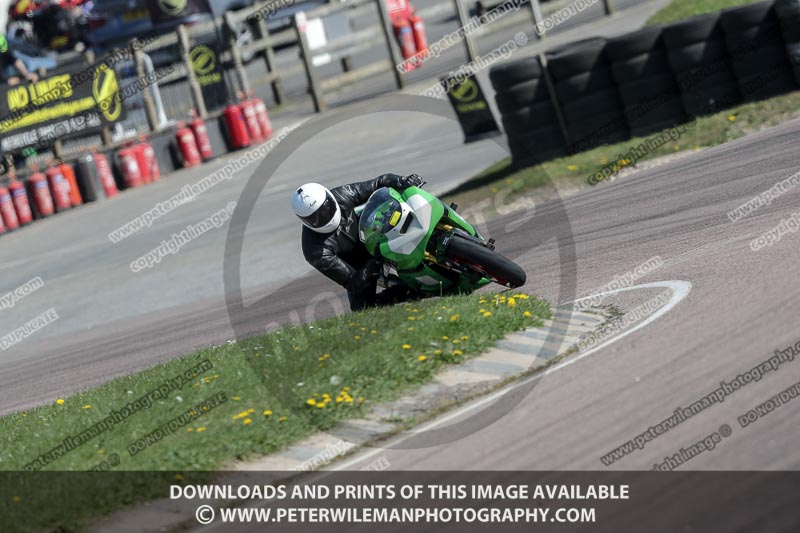 cadwell park;cadwell park photographs;cadwell trackday photographs;enduro digital images;event digital images;eventdigitalimages;peter wileman photography;racing digital images;trackday digital images;trackday photos
