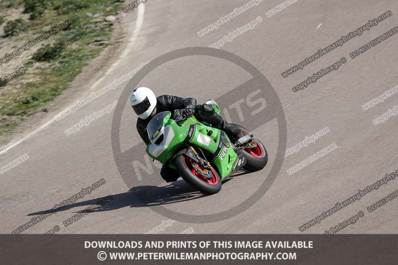 cadwell park;cadwell park photographs;cadwell trackday photographs;enduro digital images;event digital images;eventdigitalimages;peter wileman photography;racing digital images;trackday digital images;trackday photos