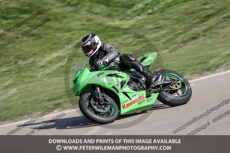 cadwell park;cadwell park photographs;cadwell trackday photographs;enduro digital images;event digital images;eventdigitalimages;peter wileman photography;racing digital images;trackday digital images;trackday photos