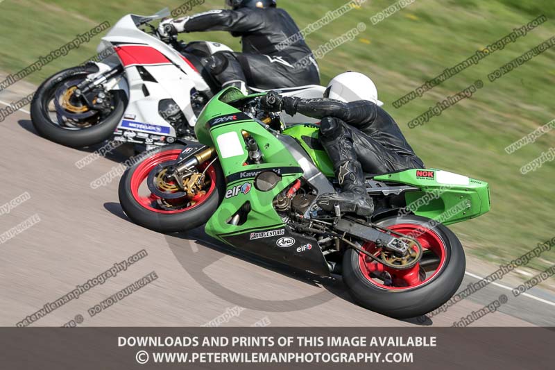 cadwell park;cadwell park photographs;cadwell trackday photographs;enduro digital images;event digital images;eventdigitalimages;peter wileman photography;racing digital images;trackday digital images;trackday photos