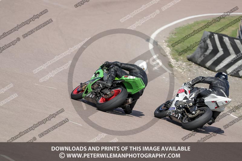 cadwell park;cadwell park photographs;cadwell trackday photographs;enduro digital images;event digital images;eventdigitalimages;peter wileman photography;racing digital images;trackday digital images;trackday photos