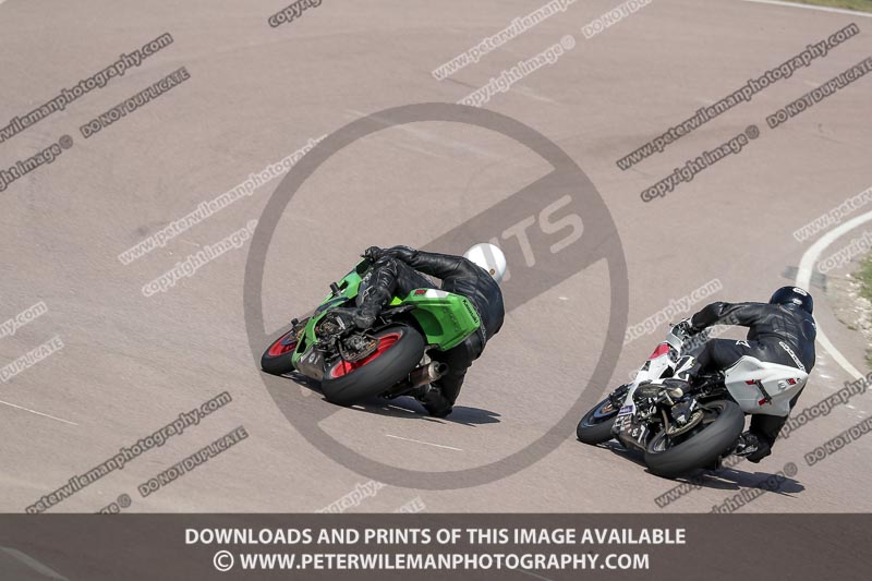 cadwell park;cadwell park photographs;cadwell trackday photographs;enduro digital images;event digital images;eventdigitalimages;peter wileman photography;racing digital images;trackday digital images;trackday photos