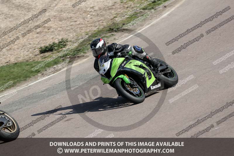 cadwell park;cadwell park photographs;cadwell trackday photographs;enduro digital images;event digital images;eventdigitalimages;peter wileman photography;racing digital images;trackday digital images;trackday photos
