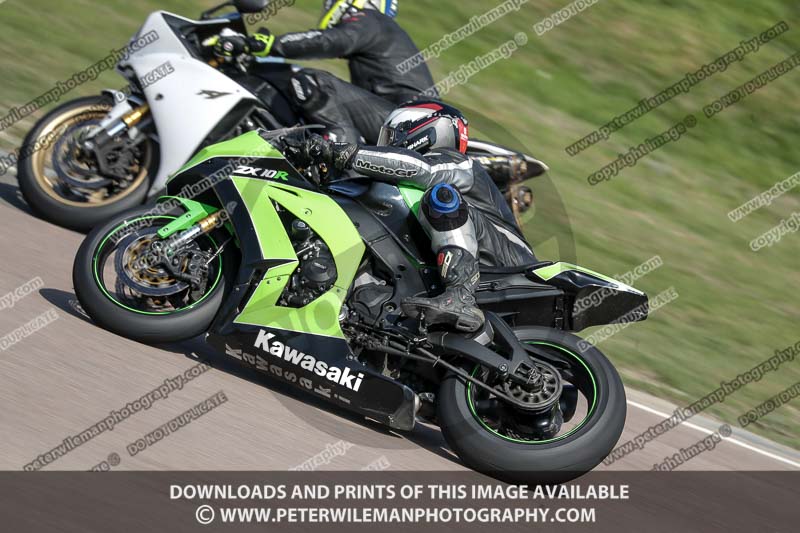 cadwell park;cadwell park photographs;cadwell trackday photographs;enduro digital images;event digital images;eventdigitalimages;peter wileman photography;racing digital images;trackday digital images;trackday photos