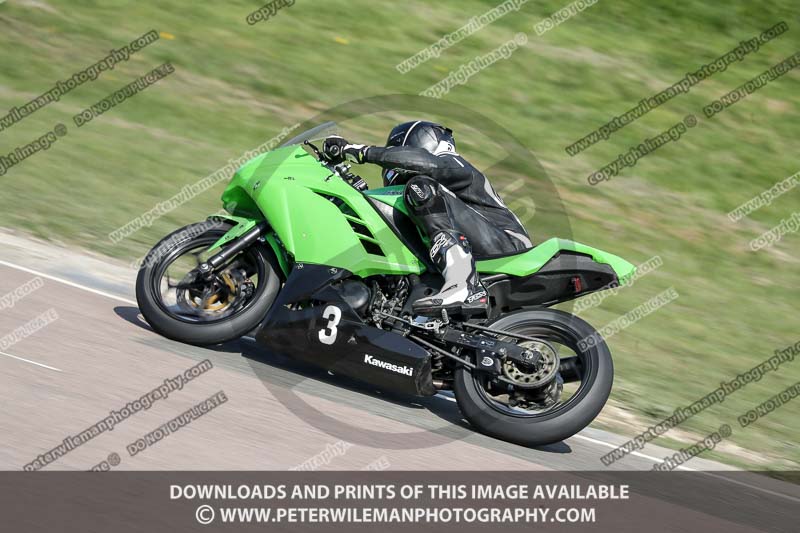 cadwell park;cadwell park photographs;cadwell trackday photographs;enduro digital images;event digital images;eventdigitalimages;peter wileman photography;racing digital images;trackday digital images;trackday photos