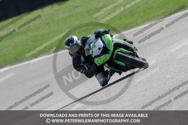 cadwell park;cadwell park photographs;cadwell trackday photographs;enduro digital images;event digital images;eventdigitalimages;peter wileman photography;racing digital images;trackday digital images;trackday photos