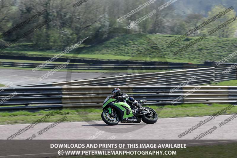 cadwell park;cadwell park photographs;cadwell trackday photographs;enduro digital images;event digital images;eventdigitalimages;peter wileman photography;racing digital images;trackday digital images;trackday photos