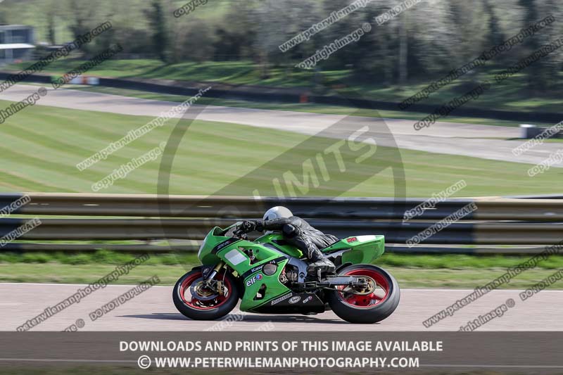 cadwell park;cadwell park photographs;cadwell trackday photographs;enduro digital images;event digital images;eventdigitalimages;peter wileman photography;racing digital images;trackday digital images;trackday photos