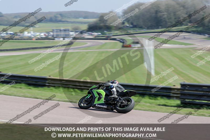 cadwell park;cadwell park photographs;cadwell trackday photographs;enduro digital images;event digital images;eventdigitalimages;peter wileman photography;racing digital images;trackday digital images;trackday photos