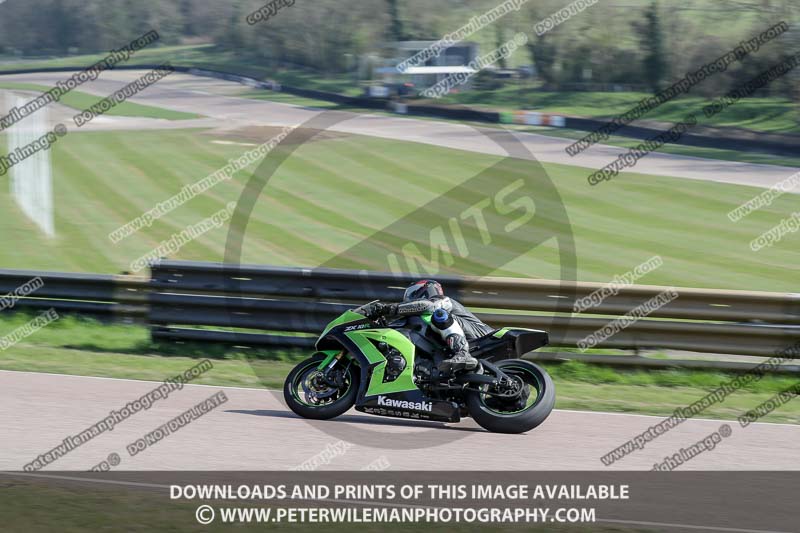 cadwell park;cadwell park photographs;cadwell trackday photographs;enduro digital images;event digital images;eventdigitalimages;peter wileman photography;racing digital images;trackday digital images;trackday photos