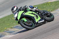 cadwell-park;cadwell-park-photographs;cadwell-trackday-photographs;enduro-digital-images;event-digital-images;eventdigitalimages;peter-wileman-photography;racing-digital-images;trackday-digital-images;trackday-photos