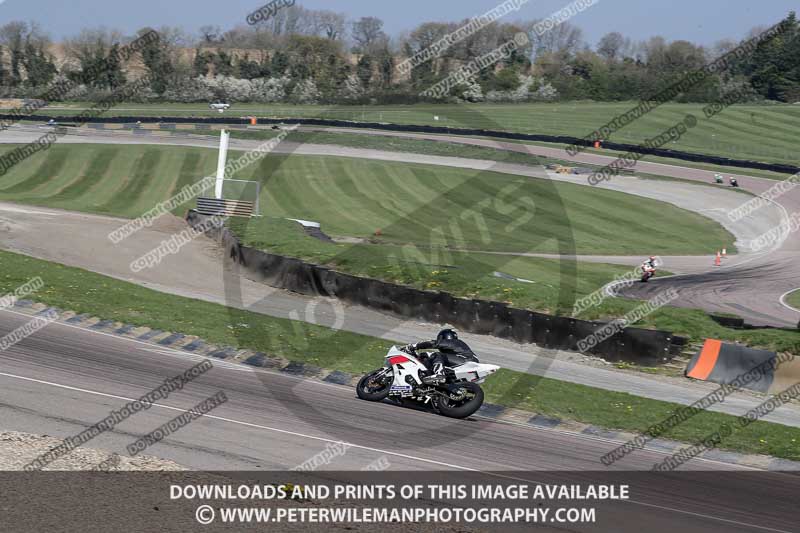 cadwell park;cadwell park photographs;cadwell trackday photographs;enduro digital images;event digital images;eventdigitalimages;peter wileman photography;racing digital images;trackday digital images;trackday photos