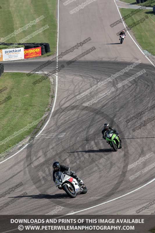 cadwell park;cadwell park photographs;cadwell trackday photographs;enduro digital images;event digital images;eventdigitalimages;peter wileman photography;racing digital images;trackday digital images;trackday photos