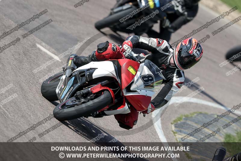 cadwell park;cadwell park photographs;cadwell trackday photographs;enduro digital images;event digital images;eventdigitalimages;peter wileman photography;racing digital images;trackday digital images;trackday photos