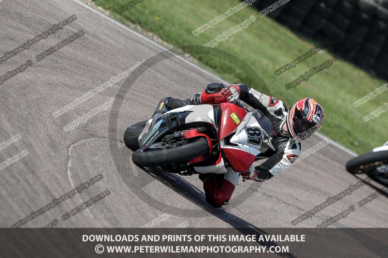 cadwell park;cadwell park photographs;cadwell trackday photographs;enduro digital images;event digital images;eventdigitalimages;peter wileman photography;racing digital images;trackday digital images;trackday photos