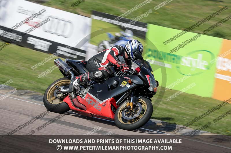 cadwell park;cadwell park photographs;cadwell trackday photographs;enduro digital images;event digital images;eventdigitalimages;peter wileman photography;racing digital images;trackday digital images;trackday photos