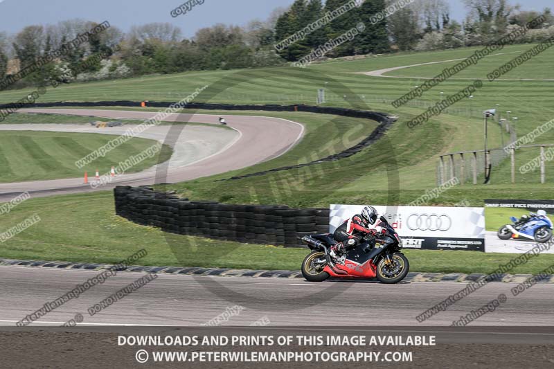 cadwell park;cadwell park photographs;cadwell trackday photographs;enduro digital images;event digital images;eventdigitalimages;peter wileman photography;racing digital images;trackday digital images;trackday photos