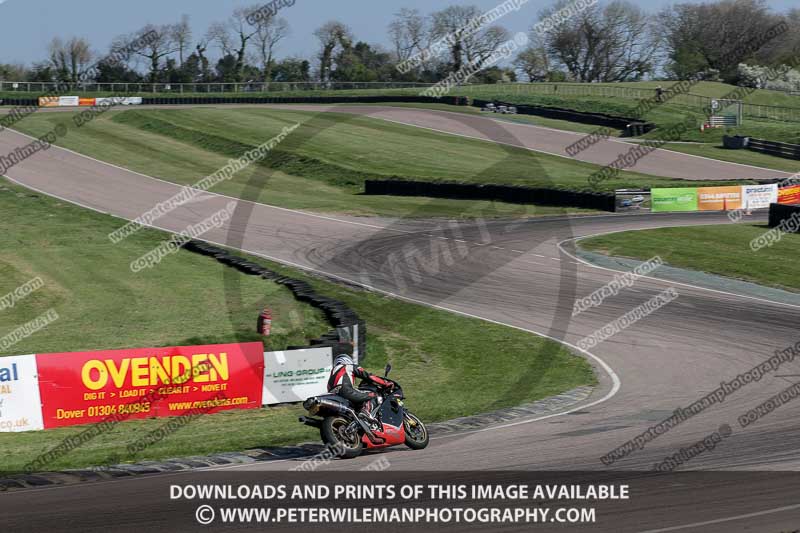 cadwell park;cadwell park photographs;cadwell trackday photographs;enduro digital images;event digital images;eventdigitalimages;peter wileman photography;racing digital images;trackday digital images;trackday photos