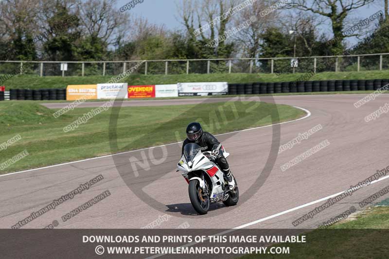 cadwell park;cadwell park photographs;cadwell trackday photographs;enduro digital images;event digital images;eventdigitalimages;peter wileman photography;racing digital images;trackday digital images;trackday photos