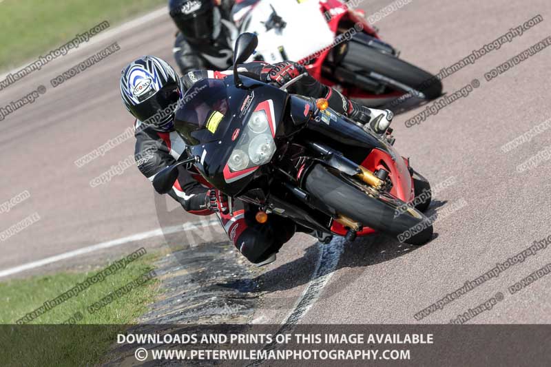 cadwell park;cadwell park photographs;cadwell trackday photographs;enduro digital images;event digital images;eventdigitalimages;peter wileman photography;racing digital images;trackday digital images;trackday photos