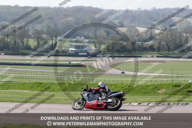 cadwell park;cadwell park photographs;cadwell trackday photographs;enduro digital images;event digital images;eventdigitalimages;peter wileman photography;racing digital images;trackday digital images;trackday photos