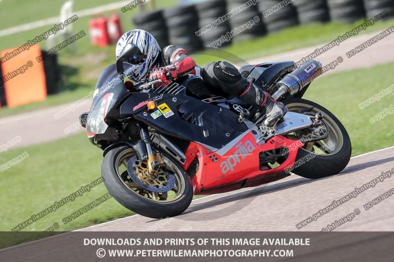 cadwell park;cadwell park photographs;cadwell trackday photographs;enduro digital images;event digital images;eventdigitalimages;peter wileman photography;racing digital images;trackday digital images;trackday photos