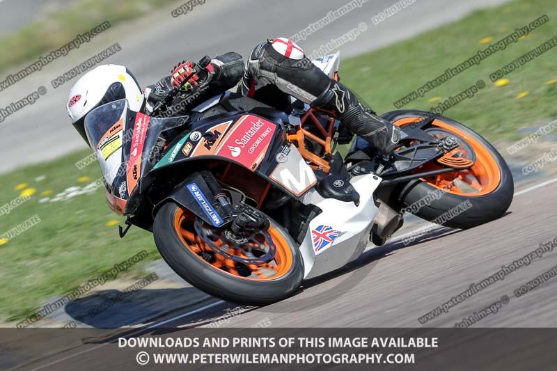 cadwell park;cadwell park photographs;cadwell trackday photographs;enduro digital images;event digital images;eventdigitalimages;peter wileman photography;racing digital images;trackday digital images;trackday photos